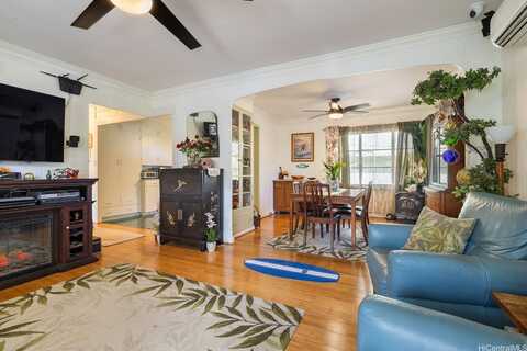 1058 Green Street, Honolulu, HI 96822