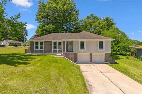 9832 Potter Circle, Kansas City, MO 64134