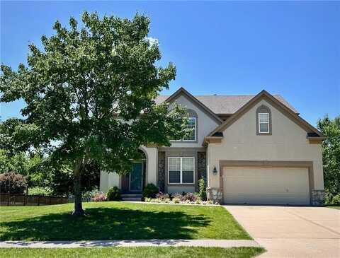 15598 S Blackfeather Street, Olathe, KS 66062