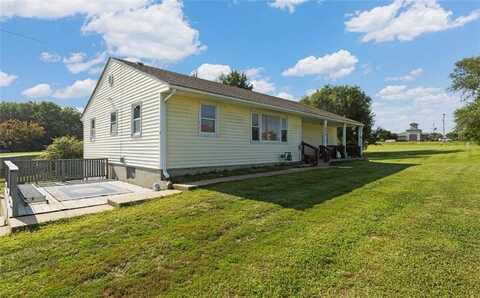 820 S Main Street, Lansing, KS 66043