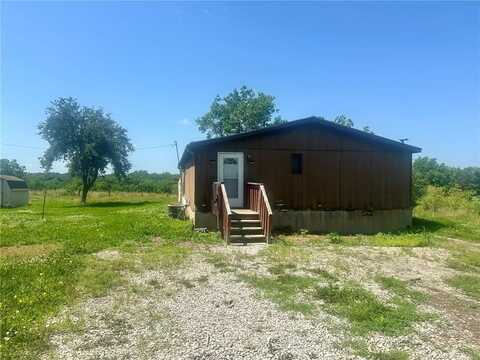 32 SW 650th Road, Warrensburg, MO 64093