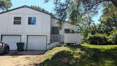 8476 Lane Drive, Raytown, MO 64138
