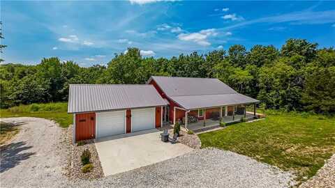 1295 SE 216th Street, Lathrop, MO 64465
