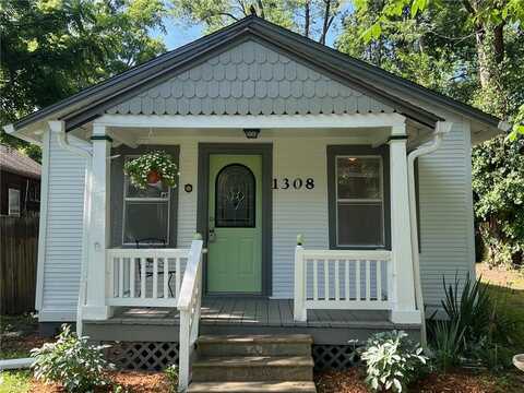 1308 Oak Hill Avenue, Lawrence, KS 66044