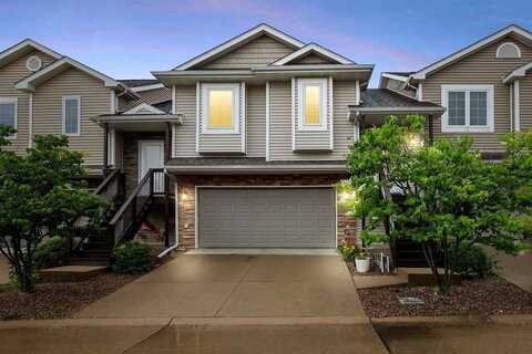 1005 Twilight Dr, NorthLiberty, IA 52317