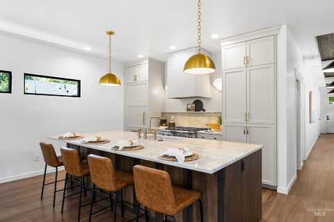 2206 N 20th, Boise, ID 83702
