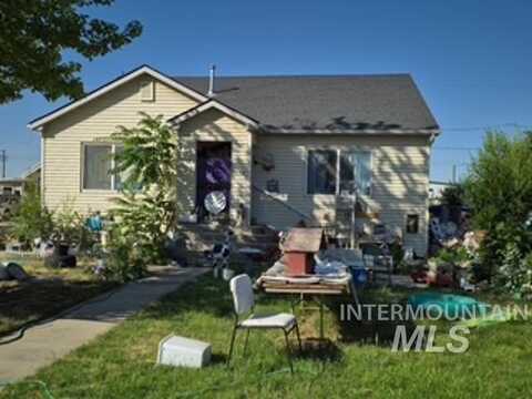 504 E Grove Ave, Parma, ID 83660