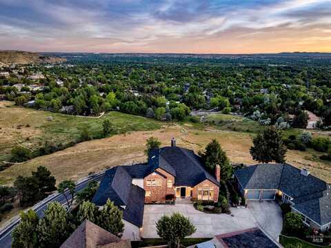 724 E High Point Ln, Boise, ID 83712