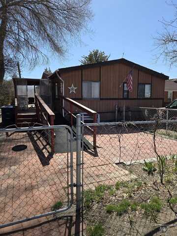 227 W Ave D, Jerome, ID 83338