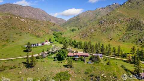 23 Wild River Rd, Bellvue, CO 80512