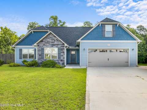 403 Breeze Way Court, Hubert, NC 28539