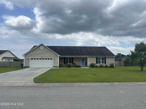 105 Blue Haven Drive, Hubert, NC 28539