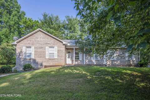 104 Blackberry Ridge Drive, Lenoir City, TN 37772
