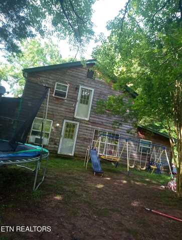 541 Wiggins Rd, Tellico Plains, TN 37385