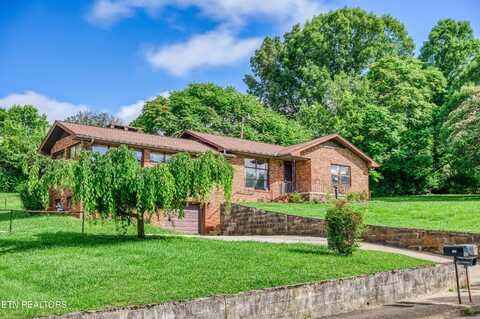 721 Woodview Drive, Knoxville, TN 37912