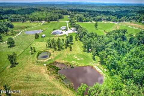 1292 Deer Lodge Hwy, Sunbright, TN 37872