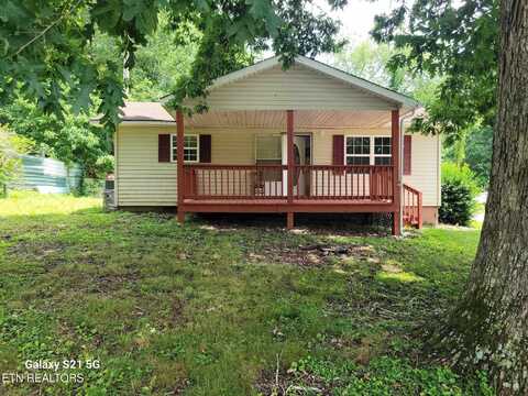 621 Phillips Flats Rd, Oneida, TN 37841