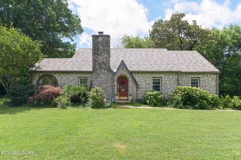 5804 Green Valley Drive, Knoxville, TN 37914