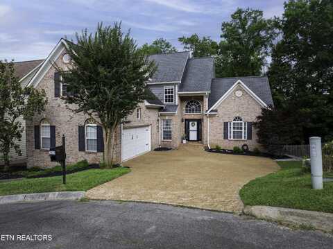 2122 Madison Grove Lane, Knoxville, TN 37922