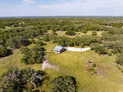 205 Big Buck Cir, Mountain Home, TX 78058