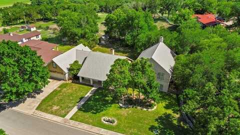 1031 Bluebell Rd, Kerrville, TX 78028