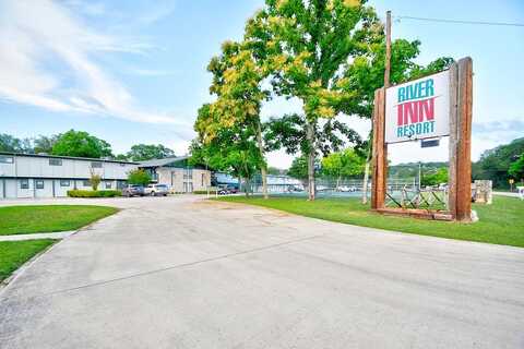 2960 Hwy 39, Hunt, TX 78024