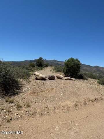 8648 E Palomino Dr, Kingman, AZ 86401