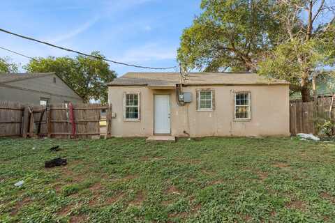 2203 2nd Place, Lubbock, TX 79415