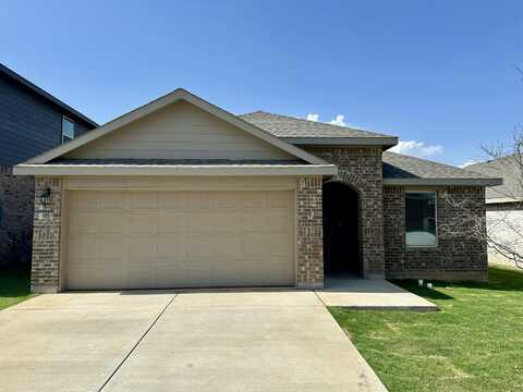 614 E 14th Street, Wolfforth, TX 79382