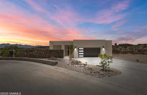7041 Purple Mountain Avenue, Las Cruces, NM 88007