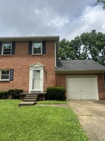 409 Woodview Drive, Lexington, KY 40509
