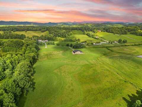 1114 Matt Baker Road, London, KY 40741