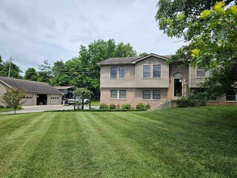 105 Woods Point Drive, Berea, KY 40403