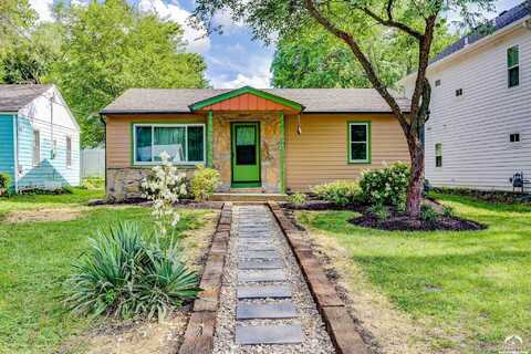 1504 Oak Hill Avenue, Lawrence, KS 66044