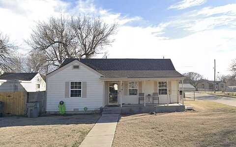 1816 NW Lake Ave, Lawton, OK 73507