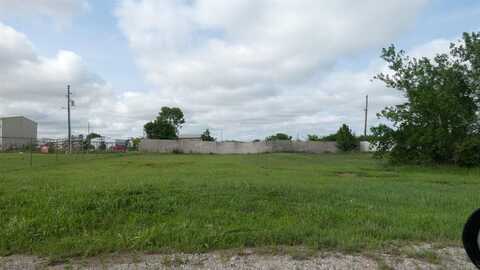 2502-04 SW 38th St, Lawton, OK 73505