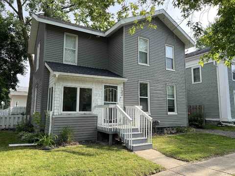 132 W Church, Clinton, MI 49236