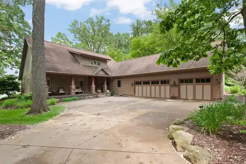 14967 S Shore, Addison, MI 49220