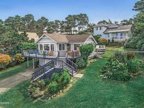 5353 SW Neal Avenue, Waldport, OR 97394