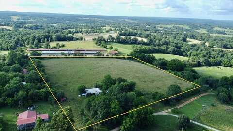 103 Madison 1495, Huntsville, AR 72740