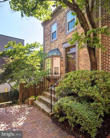 6708 LANGSTON BLVD #A, ARLINGTON, VA 22205