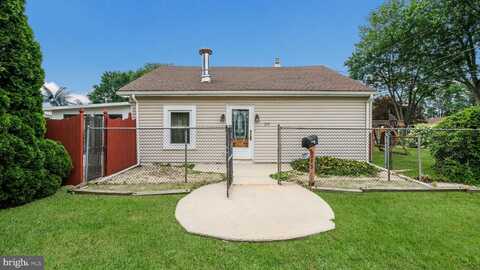 315 LEEDOM AVE, BRISTOL, PA 19007