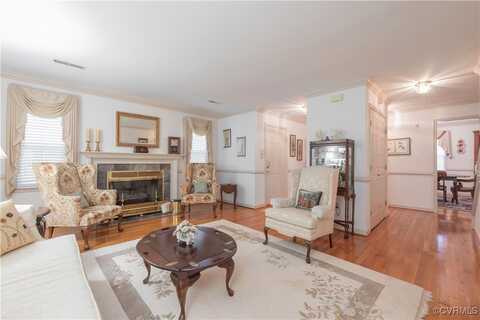 1113 Fort Hayes Dr, South Prince George, VA 23805