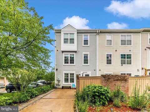 18040 SINGING PINE CIR, MONTGOMERY VILLAGE, MD 20886