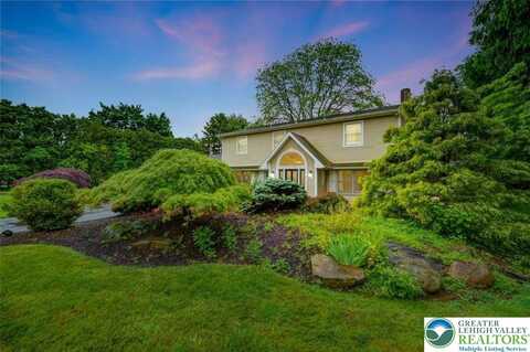 938 Meadow Circle, Bethlehem, PA 18017