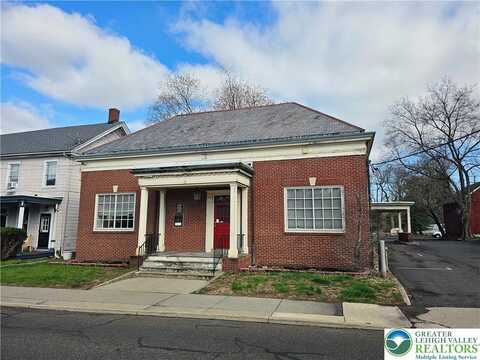 107 Delaware Road, Riegelsville Boro, PA 18077