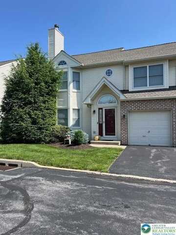 255 Ridings Circle, Macungie Boro, PA 18062