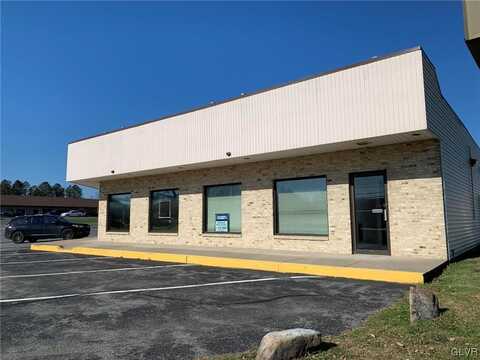208 Kevin Lane unit: Front, Chestnuthill Twp, PA 18322