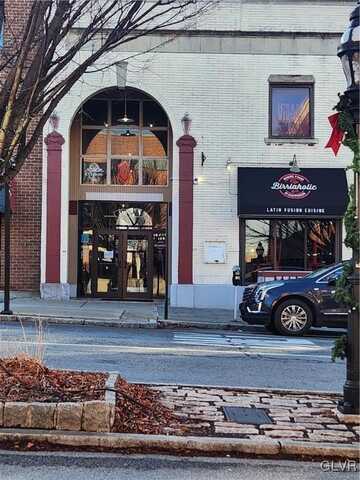 81 W Broad Street unit: 2Nd Fl. #4, Bethlehem, PA 18018