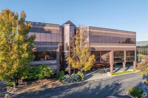 3729 Easton Nazareth Highway unit: 2Nd Floor, Easton, PA 18045